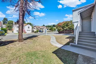246 Viewmont Ave, Vallejo, CA 94590 - Photo 3