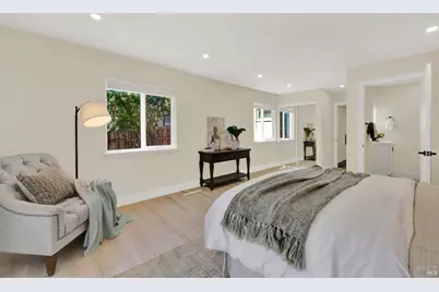 246 Viewmont Avenue, Vallejo, CA 94590 - Photo 27
