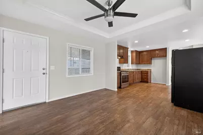 717 N McDowell Boulevard #303, Petaluma, CA 94954 - Photo 11