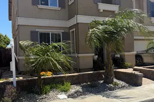 2126 Yellow Rose Cir, Fairfield, CA 94534 - Photo 1