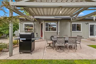 356 Wilson Ln, Windsor, CA 95492 - Photo 29