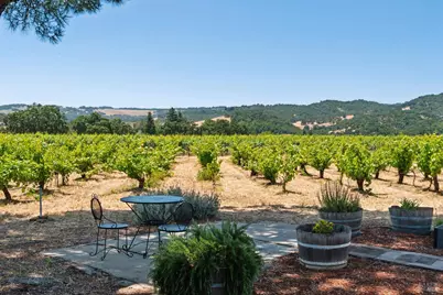 1075 Lark Avenue, Sonoma, CA 95476 - Photo 37