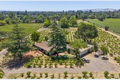 1075 Lark Avenue, Sonoma, CA 95476 - Photo 43