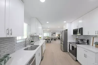 2083 Lernhart Street, Napa, CA 94559 - Photo 9