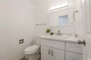 2083 Lernhart St, Napa, CA 94559 - Photo 13