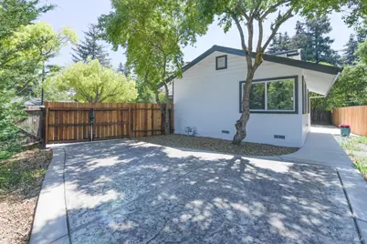 2083 Lernhart Street, Napa, CA 94559 - Photo 25