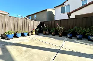 1401 Jamboree Dr, Fairfield, CA 94533 - Photo 61