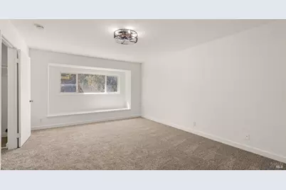 1889 Chantilly Lane, Hayward, CA 94541 - Photo 33