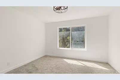 1889 Chantilly Lane, Hayward, CA 94541 - Photo 27