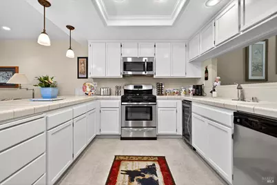 317 Miramonte Place, Santa Rosa, CA 95409 - Photo 13