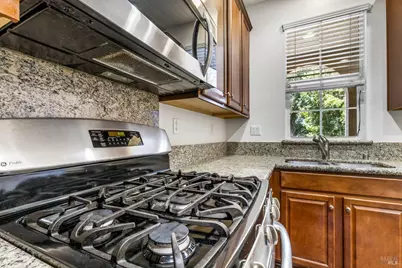 2216 Bell Flower Lane, Santa Rosa, CA 95404 - Photo 19