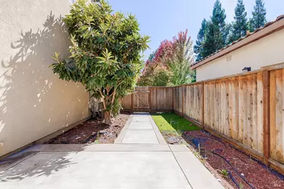2833 Linwood Avenue, Santa Rosa, CA 95404 - Photo 51
