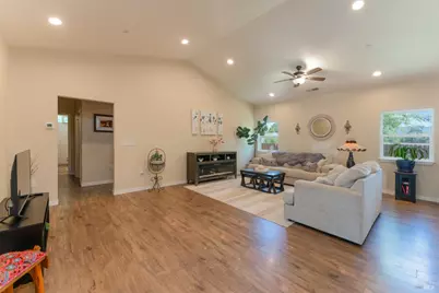 1051 Helen Avenue, Ukiah, CA 95482 - Photo 5