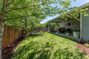 1051 Helen Ave, Ukiah, CA 95482 - Photo 21