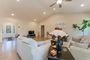 1051 Helen Ave, Ukiah, CA 95482 - Photo 7