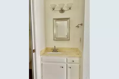 327 Plaza Street, Healdsburg, CA 95448 - Photo 27