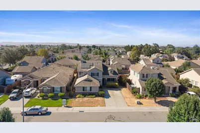 1710 Altus Lane, Suisun City, CA 94585 - Photo 37