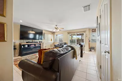 1710 Altus Lane, Suisun City, CA 94585 - Photo 13