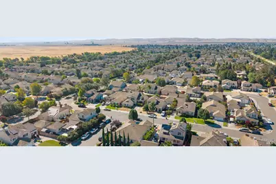 1710 Altus Lane, Suisun City, CA 94585 - Photo 39