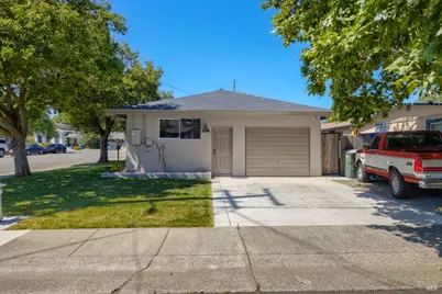 350 N 7th Street, Dixon, CA 95620 - Photo 3
