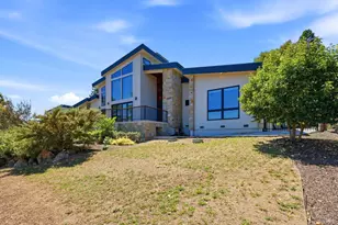 5363 Wilshire Dr, Santa Rosa, CA 95404 - Photo 11