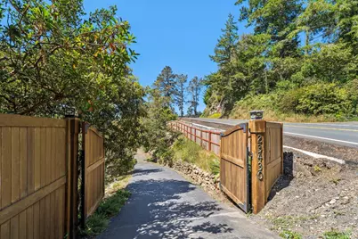 23430 Highway 1, Jenner, CA 95450 - Photo 11