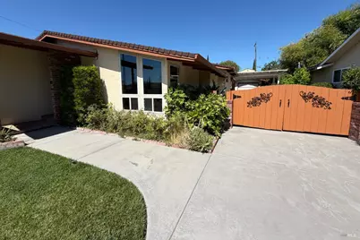60 Highland Drive, Rio Vista, CA 94571 - Photo 9