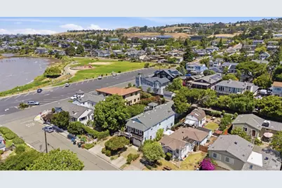 865 W I Street, Benicia, CA 94510 - Photo 51