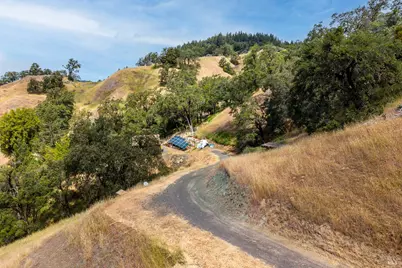 18700 Scenic Drive, Redwood Valley, CA 95470 - Photo 25