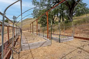 18700 Scenic Dr, Redwood Valley, CA 95470 - Photo 19