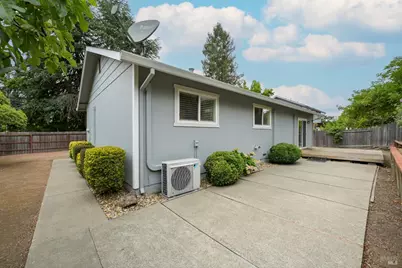 1536 Marlow Road, Santa Rosa, CA 95401 - Photo 21