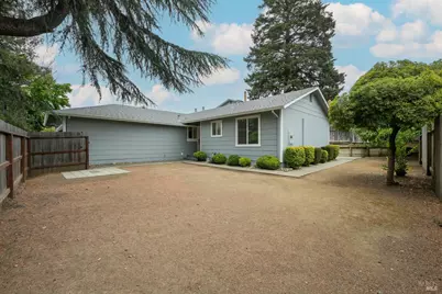 1536 Marlow Road, Santa Rosa, CA 95401 - Photo 17
