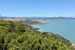 132 Sugarloaf Dr, Tiburon, CA 94920 - Photo 19