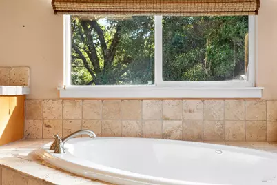 121 Zinfandel Court, Cloverdale, CA 95425 - Photo 17