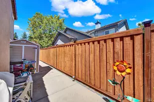 413 Crownpointe Cir, Vacaville, CA 95687 - Photo 85