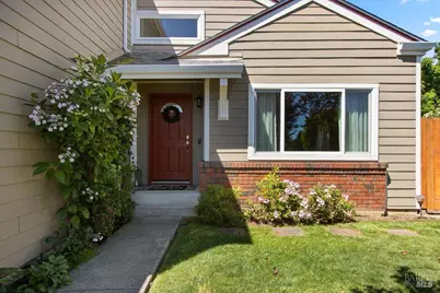 645 Snapdragon Place, Benicia, CA 94510 - Photo 5