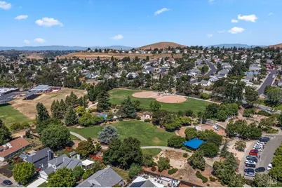 645 Snapdragon Place, Benicia, CA 94510 - Photo 49