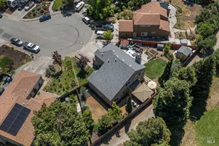645 Snapdragon Pl, Benicia, CA 94510 - Photo 45