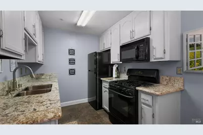1801 Marshall Road #504, Vacaville, CA 95687 - Photo 11