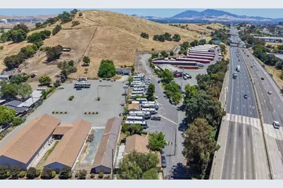 381 Arthur Road, Martinez, CA 94553 - Photo 5