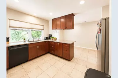 1913 Southwood Drive, Vacaville, CA 95687 - Photo 3