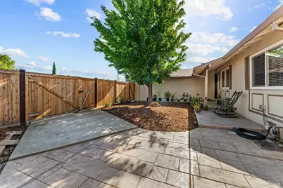 312 Folsom Drive, Vacaville, CA 95687 - Photo 3