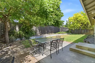 636 Saint Mary Drive, Santa Rosa, CA 95409 - Photo 17