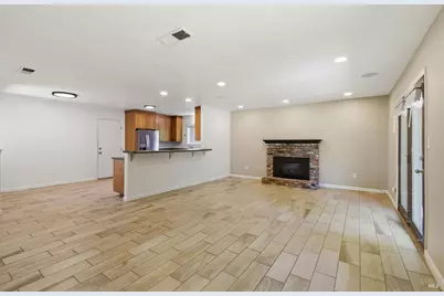 636 Saint Mary Drive, Santa Rosa, CA 95409 - Photo 9