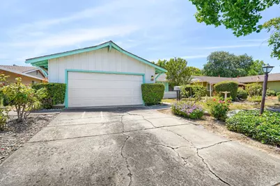 118 Rainier Circle, Vacaville, CA 95687 - Photo 3