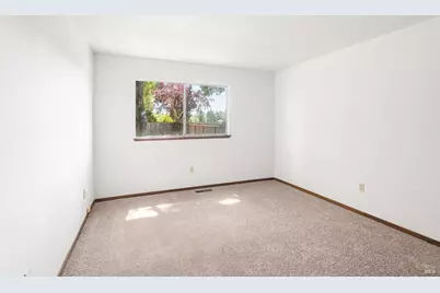 1037 Zephyr Cove Court, Ukiah, CA 95482 - Photo 11