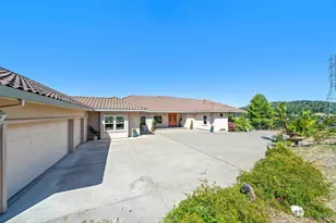 10 Deer Island Ln, Novato, CA 94945 - Photo 5