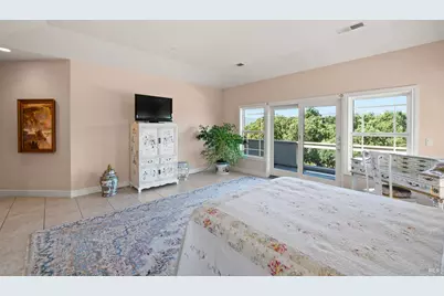 10 Deer Island Lane, Novato, CA 94945 - Photo 35
