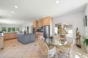 10 Deer Island Ln, Novato, CA 94945 - Photo 25