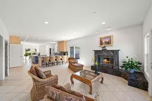 10 Deer Island Ln, Novato, CA 94945 - Photo 19